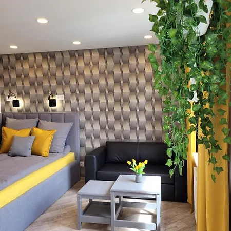 Self Check-in Old Town